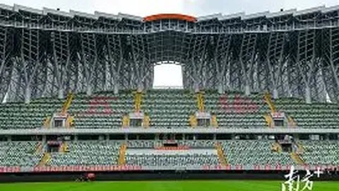 卡斯爾盛赞贝西：辛勤付出成就非凡表现